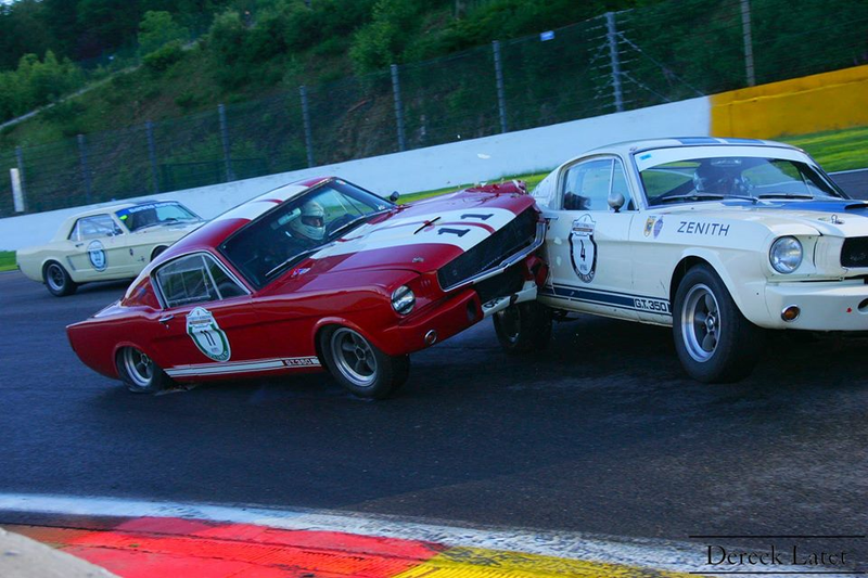 Illustration for article titled Friendly Vintage Racing! But wait...